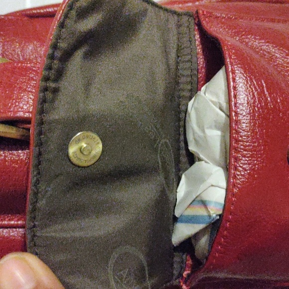 NEW AMERIBAG Sling Bag Backpack Deep Red Pebbled Leather Multiple Pockets - Picture 7 of 7